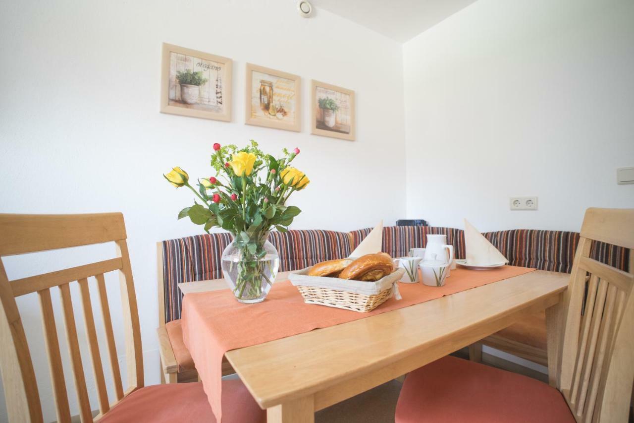 Haus Berta Apartment Leutasch Bagian luar foto